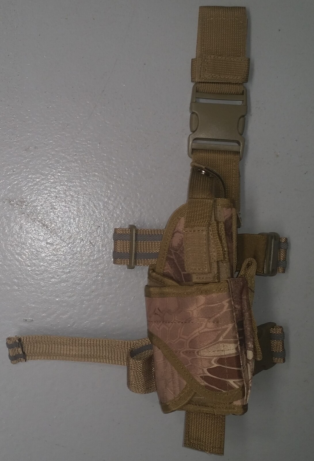 TACTICAL NYLON HOLSTER