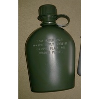 REPRODUCTION AUST CANTEENS & accessories GREEN PLASTIC