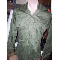 AUSTRALIAN ARMY ISSUE GREEN COTTON SHIRTS