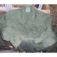 AUSTRALIAN ARMY ISSUE GREEN COTTON SHIRTS USED 36/81
