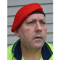 WOOL MILITARY BERET RED Size LARGE 58-60cm