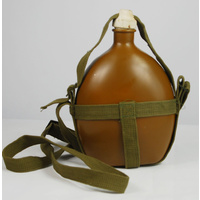 WW2 JAPANESE CANTEENS