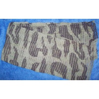 COTTON SCRIM NETTING - 1 METRE LENGTH OLIVE/BLACK CAMO
