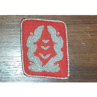 WW2 GERMAN ARMY COLLAR BADGE - RED WIRE SINGLE SIDE