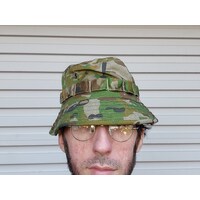 GIGGLE BUCKET HAT AMCU REPRODUCTION large  58-60cm