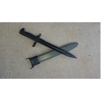 US GARAND BAYONET WITH SCABBARD - REPRODUCTION SHORT WW2 PATTERN