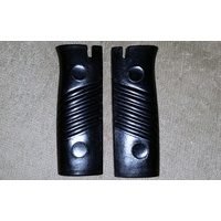 GERMAN K98 BAYONET GRIPS - REPRODUCTION