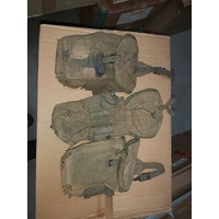 AUSTRALIAN 1967 AMMO POUCH LARGE - grade 2 heavy used/damaged