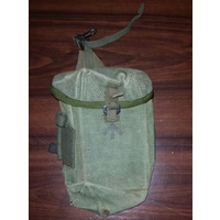 AUST 1967 AMMO POUCH LARGE Vietnam to 80's issue used