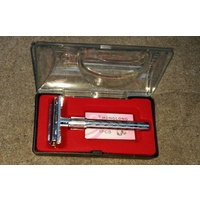 SHAVING RAZOR