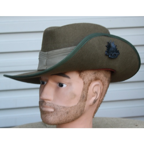 WW2 AIF KHAKI HAT BAND PUGAREE - FOR SLOUCH HAT