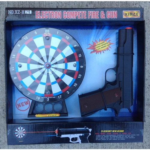 PLASTIC TOY COLT PISTOL