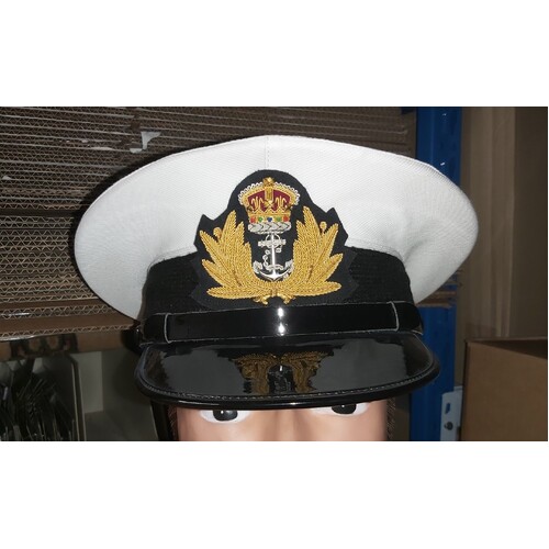 WW2 ROYAL NAVY - RN, RAN, RNZN, RCN OFFICERS CAP WITH BADGE