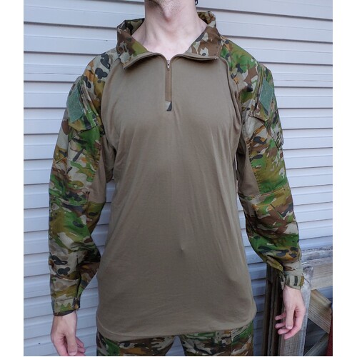 AMCU UNDER VEST ASSAULT SHIRT NEW COPY
