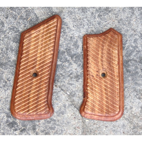 MP44 TIMBER GRIPS & PARTS